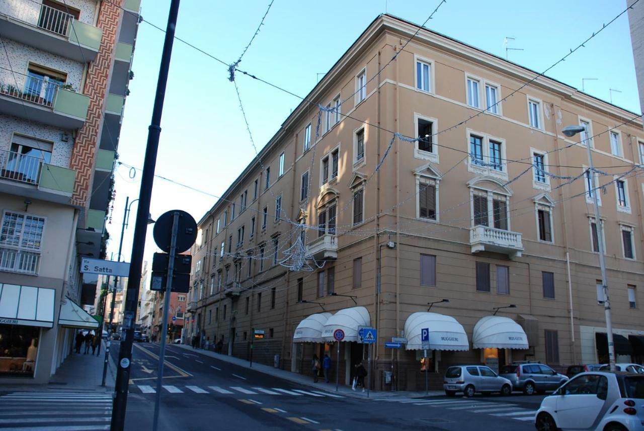 Dolce Sbadiglio 2 Hotel Cagliari Exterior foto
